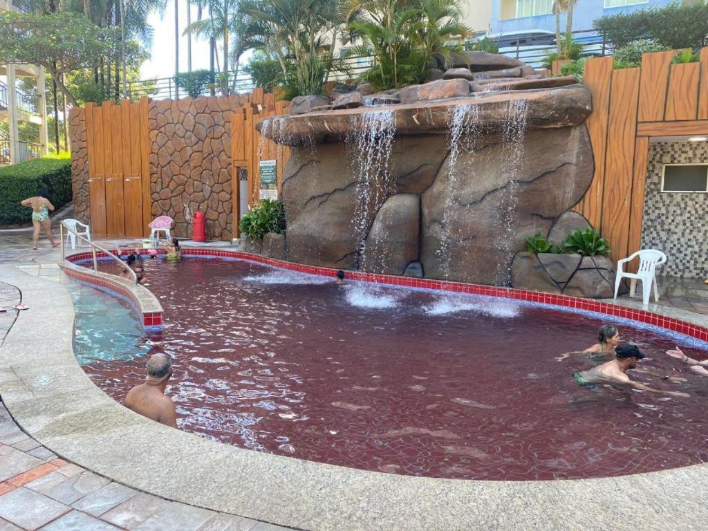 SUÍTE PARA ATÉ 4 PESSOAS EM GOLDEN DOLPHIN GRANDE HOTEL PISCINA 24h Caldas Novas Exterior foto